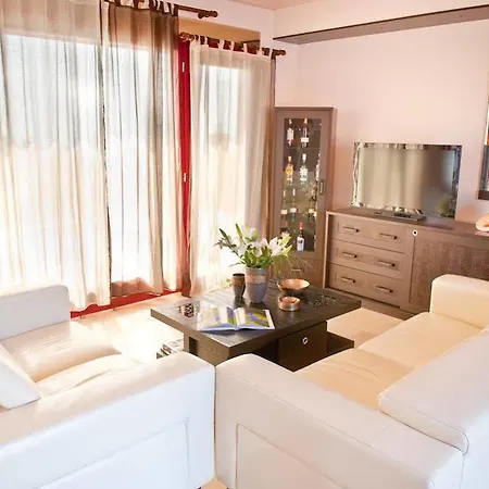 Villa Spilia Bay